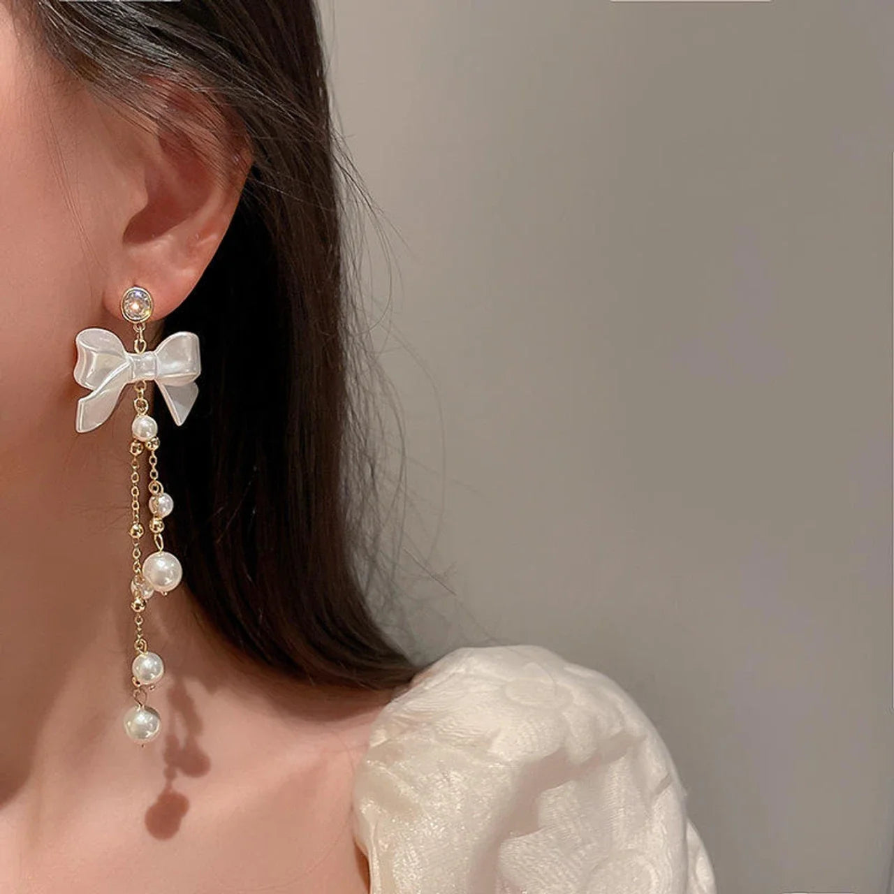 Dreamy White Bow Earrings