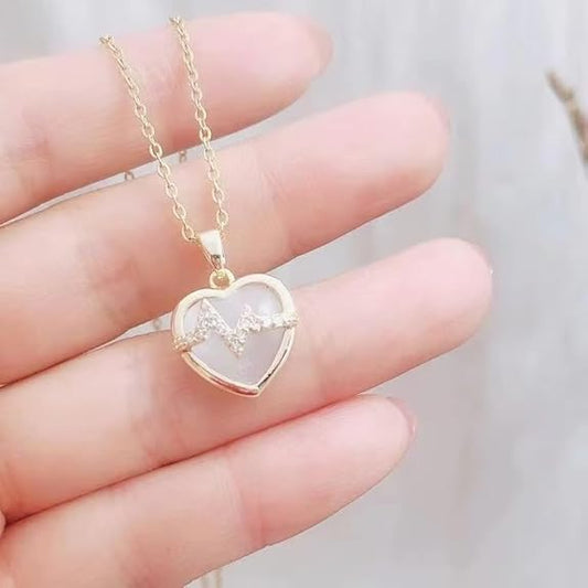 Gold-Plated Heart Necklace Mother of Pearl Crystal Design