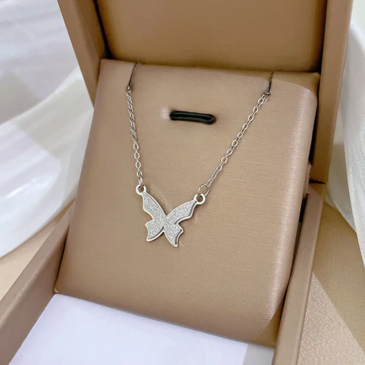 Delicate Butterfly Chain Necklace – Lightweight Silver Plated
