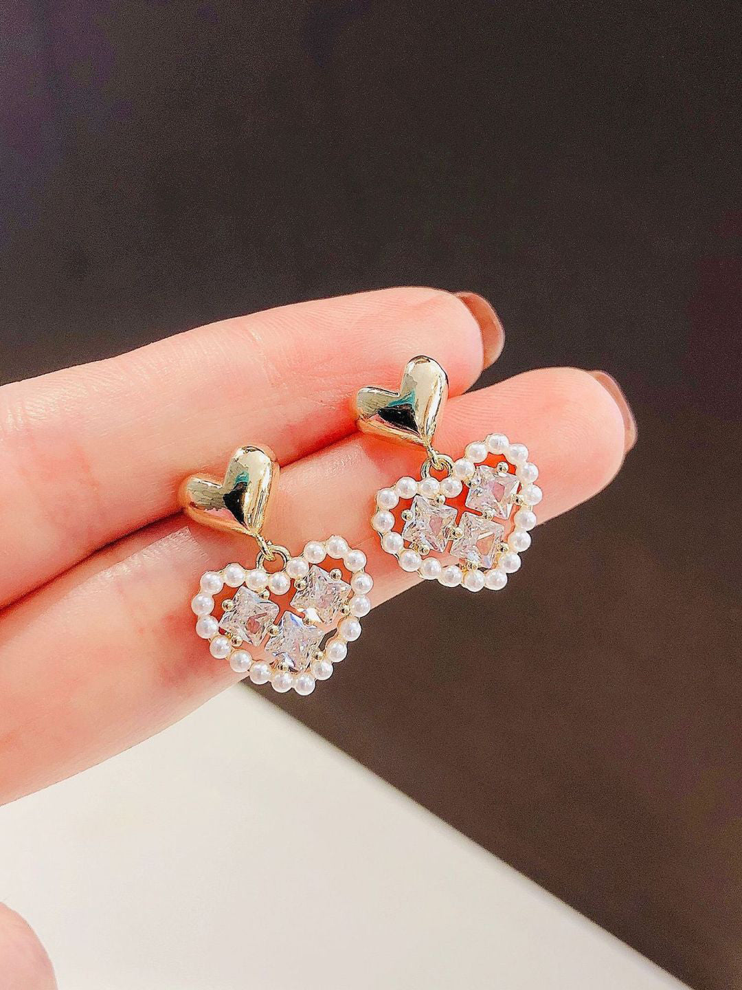 Gold-Plated Crystals Studded & Pearls Beaded Heart Shaped Drop Earrings