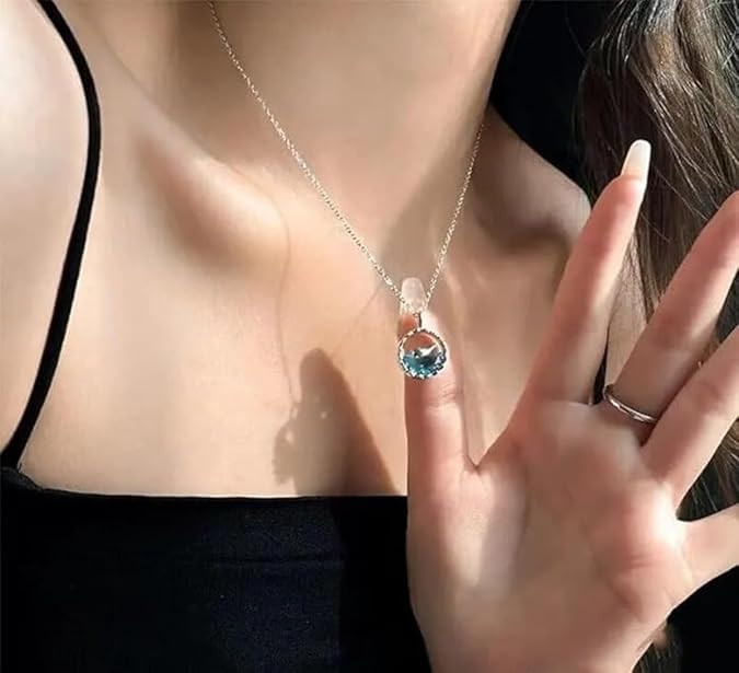 Dolphin Pendant Chain – Trendy Necklace for Girls & Women