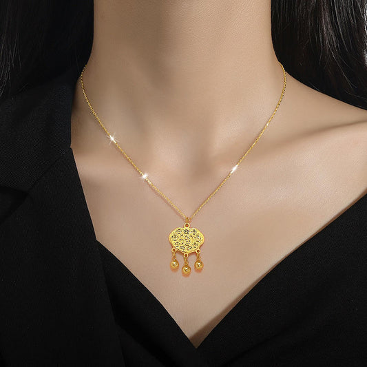 Gold Fu Lock Necklace – Light Luxury Wedding Jewelry