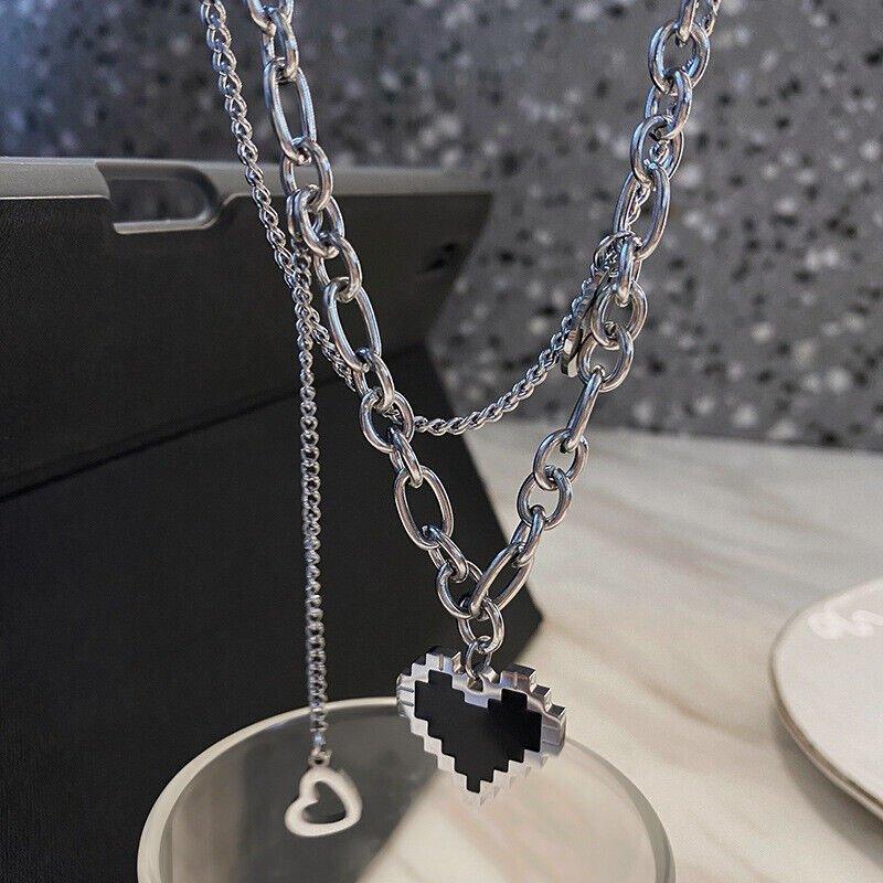 Black Heart Pendant Necklace (Korean Style)